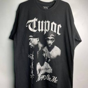 Graphic-Tshirts